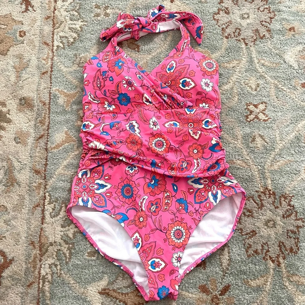 Boden Levanzo Pink Halter One Piece Swimsuit Floral Medallion 10L - Picture 2 of 6